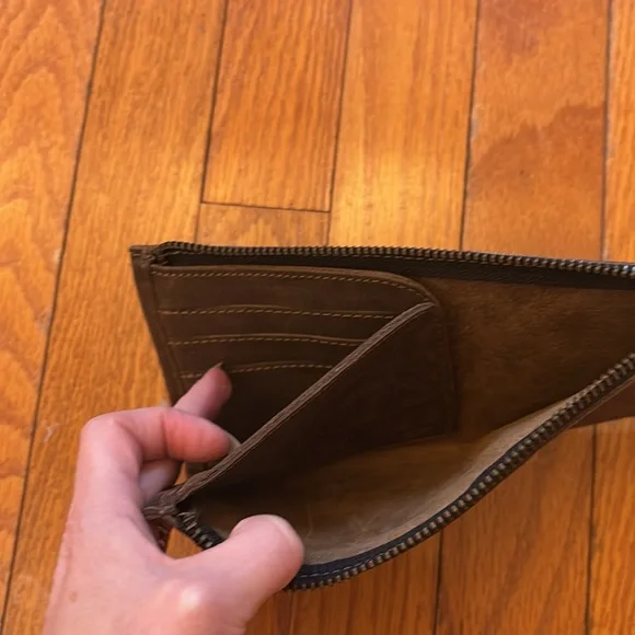 Hide and drink chocolate brown suede wallet - Picture 6 of 9